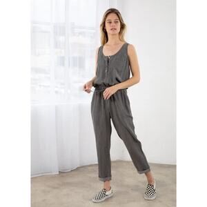 Lovestitch Women's Gray Traction Ave Jumpsuit Size Small